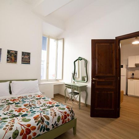 B&B 4Cella Napoli Exterior foto